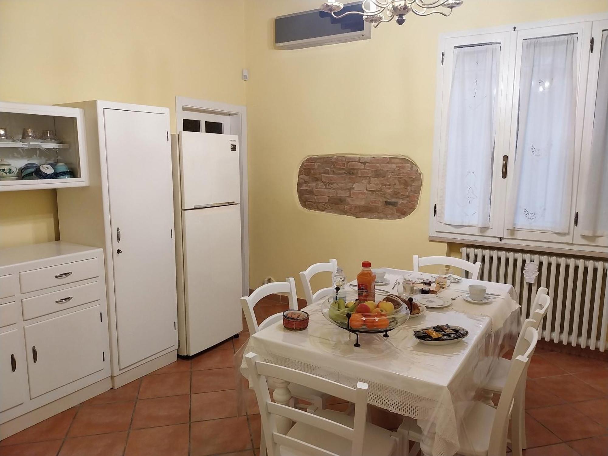 B&B Pitren San Giovanni In Marignano Exterior photo